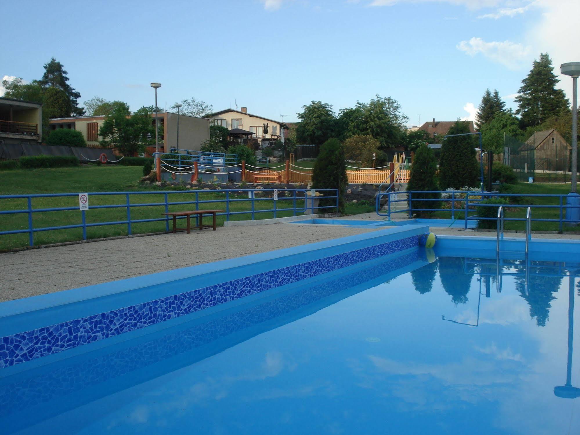 Resort Hotel Zvikov Zvíkovské Podhradí Εξωτερικό φωτογραφία